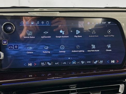 New 2026 Chevrolet Traverse RS image 15