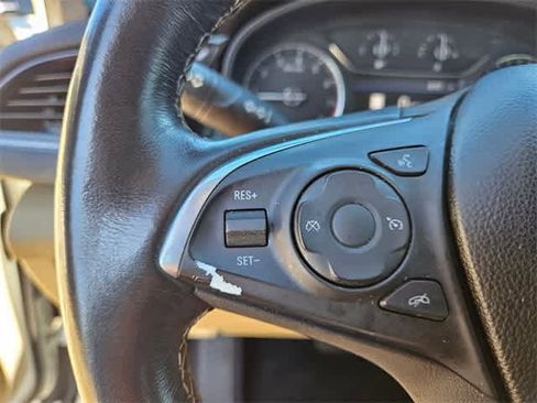 Used 2019 Buick Regal Preferred w/ Sights and Sounds Package image 22