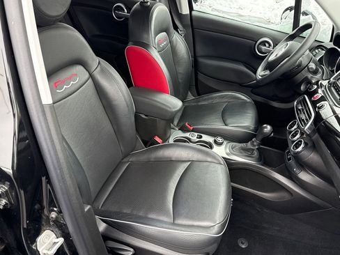 Used 2016 FIAT 500X Lounge image 8