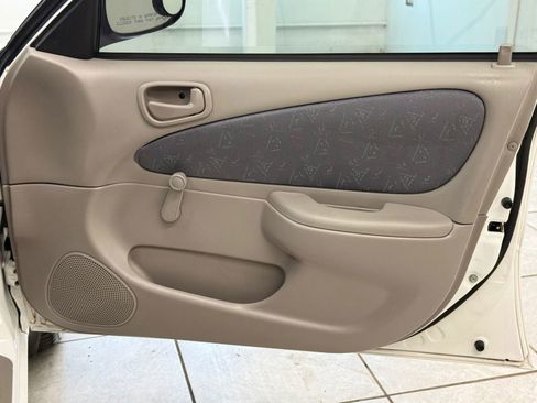 Used 2000 Toyota Corolla VE image 23