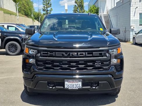 Used 2025 Chevrolet Silverado 1500 Custom w/ Turbomax Blackout Package RWD image 2