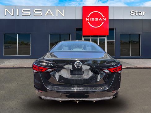 Used 2023 Nissan Sentra SV w/ All-Weather Package FWD image 5
