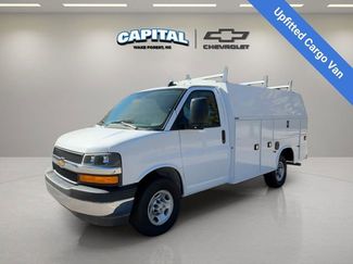 New 2025 Chevrolet Express 3500 Work Van w/ Power Convenience Package video 1