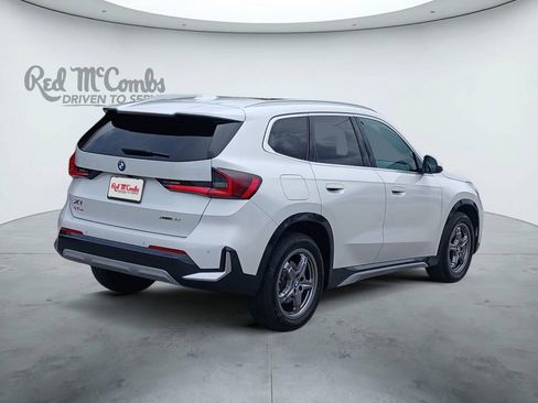 Used 2025 BMW X1 xDrive28i AWD/4WD image 5