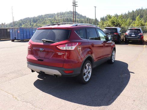 Used 2013 Ford Escape Titanium w/ Parking Technology Pkg AWD/4WD image 5