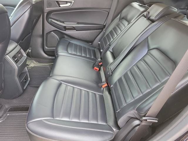 Used 2023 Ford Edge SEL AWD/4WD image 13