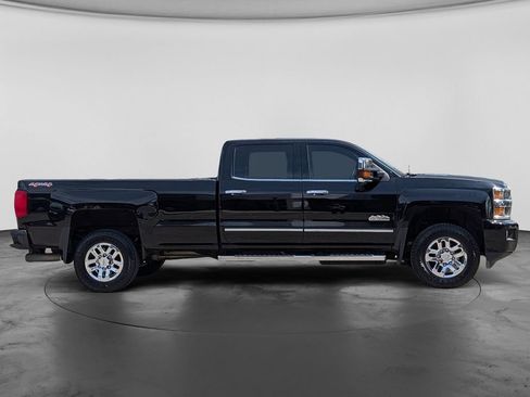 Used 2016 Chevrolet Silverado 3500 High Country w/ Duramax Plus Package AWD/4WD image 15