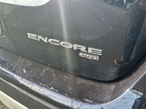 Used 2022 Buick Encore Preferred w/ Safety Package image 5