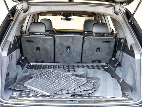 Used 2022 Audi Q7 3.0T Prestige image 22