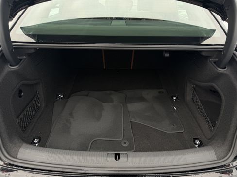 Used 2023 Audi A4 2.0T Premium w/ Convenience Package image 28