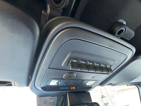 Used 2023 Ford Bronco Black Diamond w/ Sasquatch Package AWD/4WD image 21
