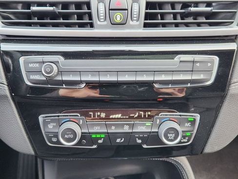Used 2022 BMW X1 xDrive28i w/ Premium Package image 18