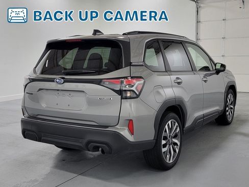 Certified 2025 Subaru Forester Touring AWD/4WD image 9