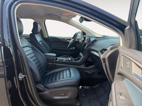 Used 2022 Ford Edge SEL w/ Sport Appearance Package AWD/4WD image 24