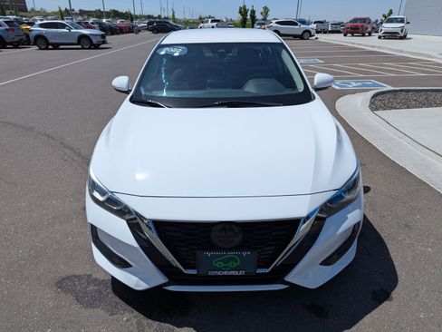Used 2022 Nissan Sentra SV FWD image 6