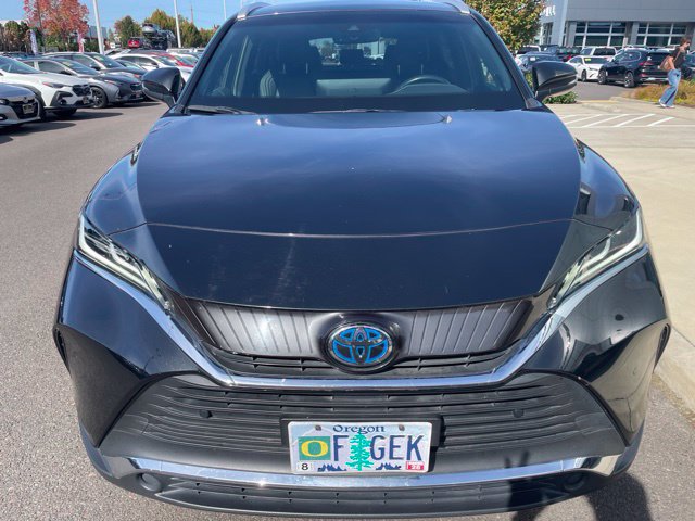 Used 2021 Toyota Venza XLE w/ Softex Package AWD/4WD image 8