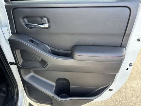 Used 2023 Nissan Frontier PRO-4X w/ Tow Package image 19