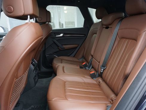 Used 2019 Audi Q5 2.0T Premium image 20