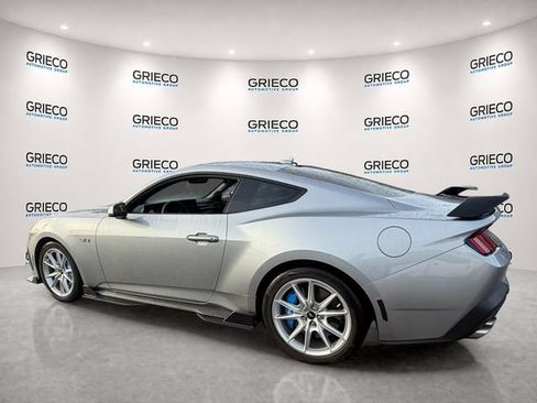 Used 2024 Ford Mustang GT Premium RWD image 5