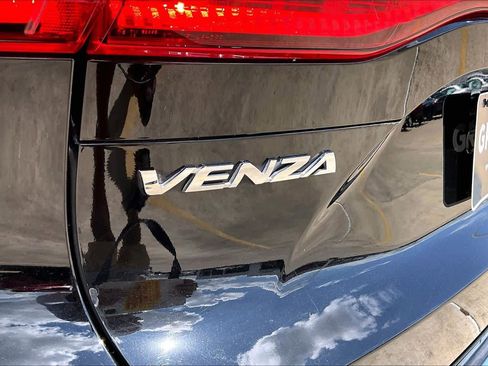 Used 2021 Toyota Venza XLE w/ Softex Package image 31