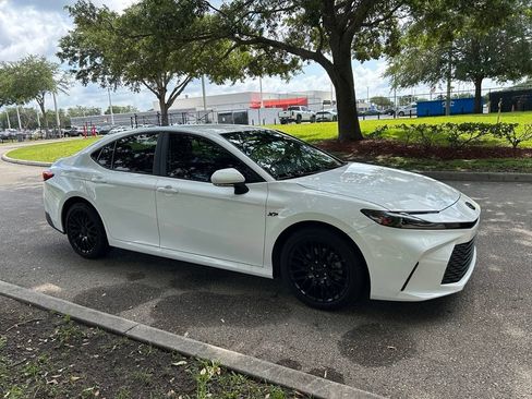 Used 2026 Toyota Camry LE w/ Convenience Package FWD image 8