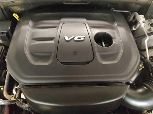 Used 2017 Jeep Grand Cherokee Trailhawk AWD/4WD image 30