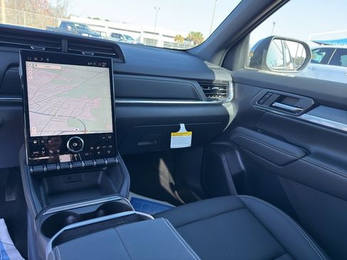 New 2026 GMC Terrain Elevation w/ Elevation Premium Package image 23