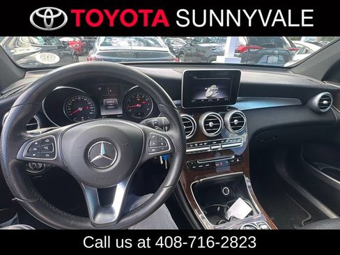Used 2018 Mercedes-Benz GLC 300 4MATIC image 4