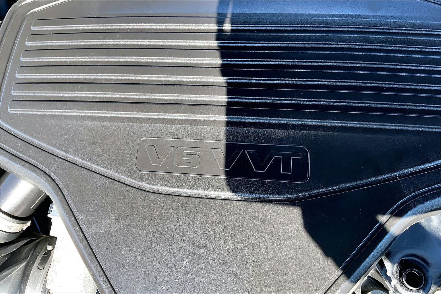 Used 2019 GMC Acadia SLT AWD/4WD image 29