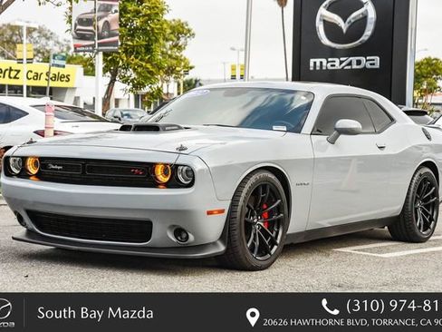 Used 2022 Dodge Challenger R/T w/ Plus Package RWD image 3