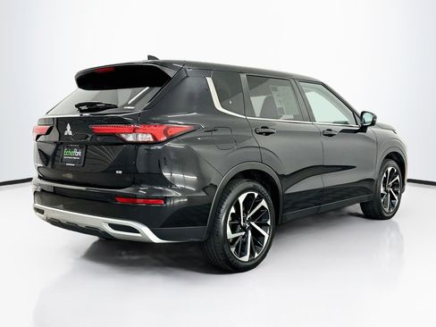 Used 2024 Mitsubishi Outlander SE AWD/4WD image 9