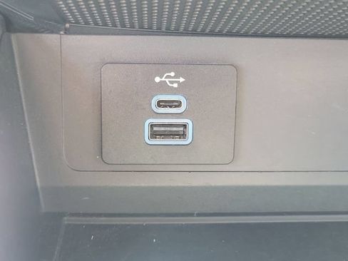 Used 2024 Ford Mustang GT RWD image 28