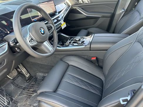 Used 2026 BMW X5 sDrive40i w/ M Sport Package RWD image 19