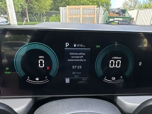 Used 2025 Hyundai Sonata SEL FWD image 23