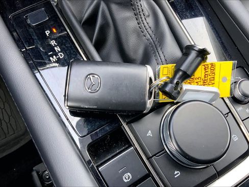 Certified 2025 MAZDA MAZDA3 s image 15