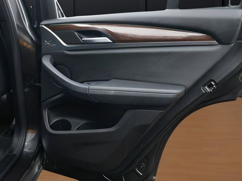 Used 2021 BMW X4 xDrive30i image 19