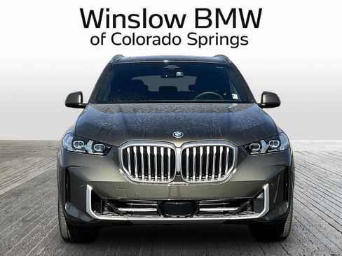 New 2026 BMW X5 xDrive50e w/ Premium Package AWD/4WD image 2