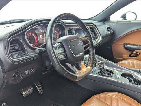 Used 2020 Dodge Challenger SRT Hellcat w/ Plus Package image 20