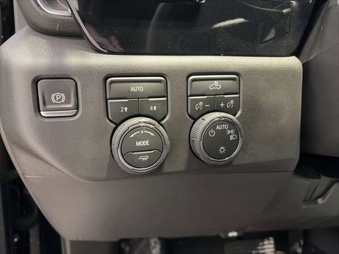 New 2026 Chevrolet Silverado 1500 LT image 15