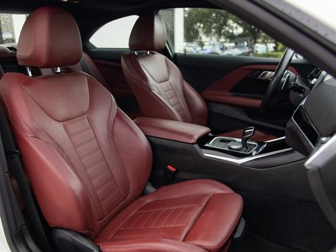 Used 2022 BMW 230i Coupe w/ M Sport Package RWD image 27