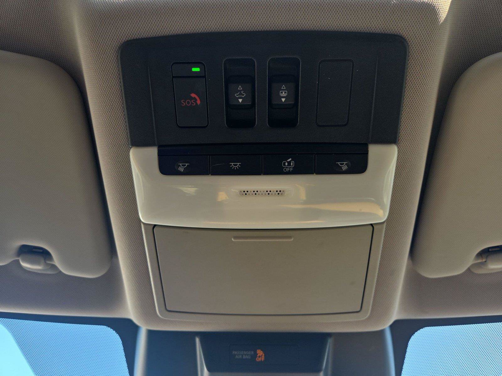Used 2021 Nissan Rogue Platinum FWD image 17
