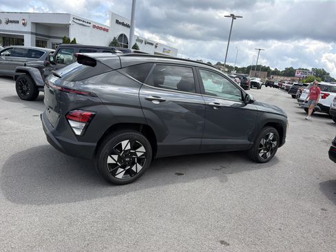 Used 2025 Hyundai Kona SEL AWD/4WD image 7
