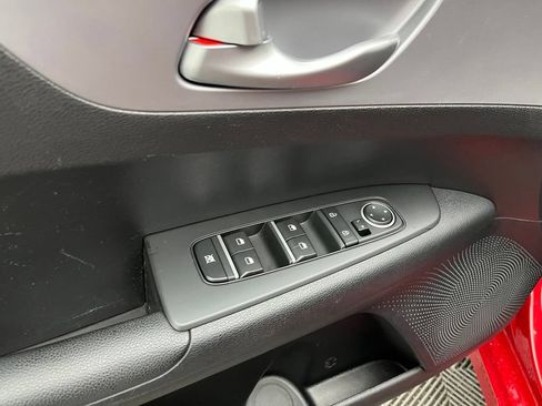 Used 2023 Kia Forte LXS FWD image 17