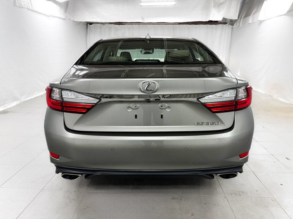 Used 2017 Lexus ES 350 w/ Luxury Pkg & Navigation w/ Luxury Package FWD image 5