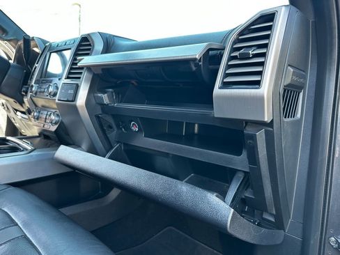 Used 2019 Ford F250 Platinum w/ Platinum Ultimate Package image 40