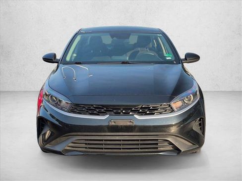 Used 2024 Kia Forte LXS FWD image 2
