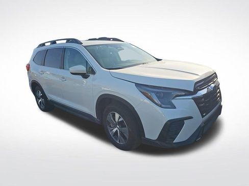 Used 2025 Subaru Ascent Premium AWD/4WD image 5
