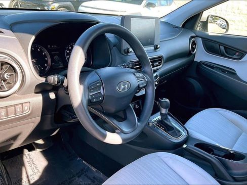 Certified 2023 Hyundai Kona SEL image 9