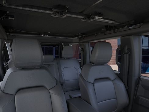 New 2026 Ford Bronco Outer Banks AWD/4WD image 12