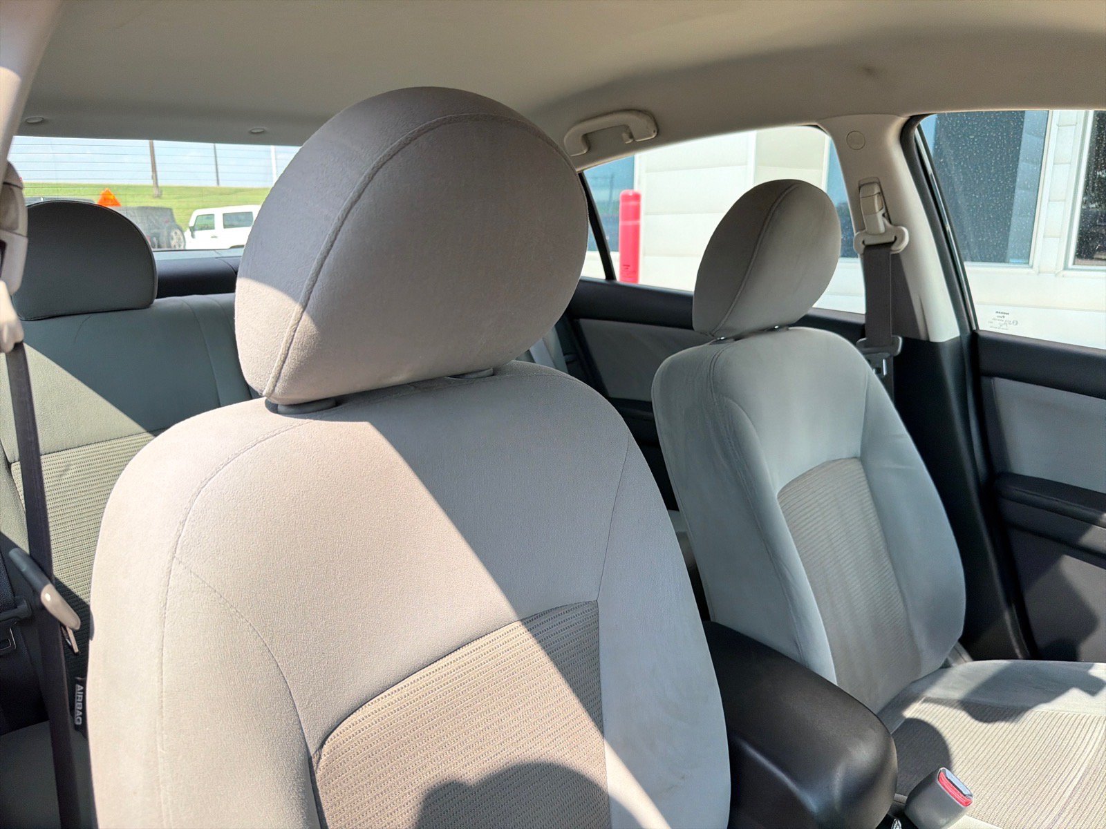 Used 2012 Nissan Sentra 2.0 S FWD image 27